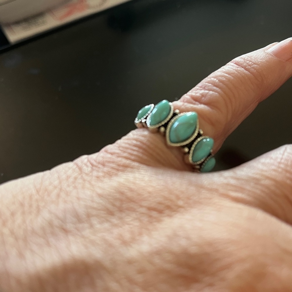Silver Ring with Green Stones - Picture 2 of 2